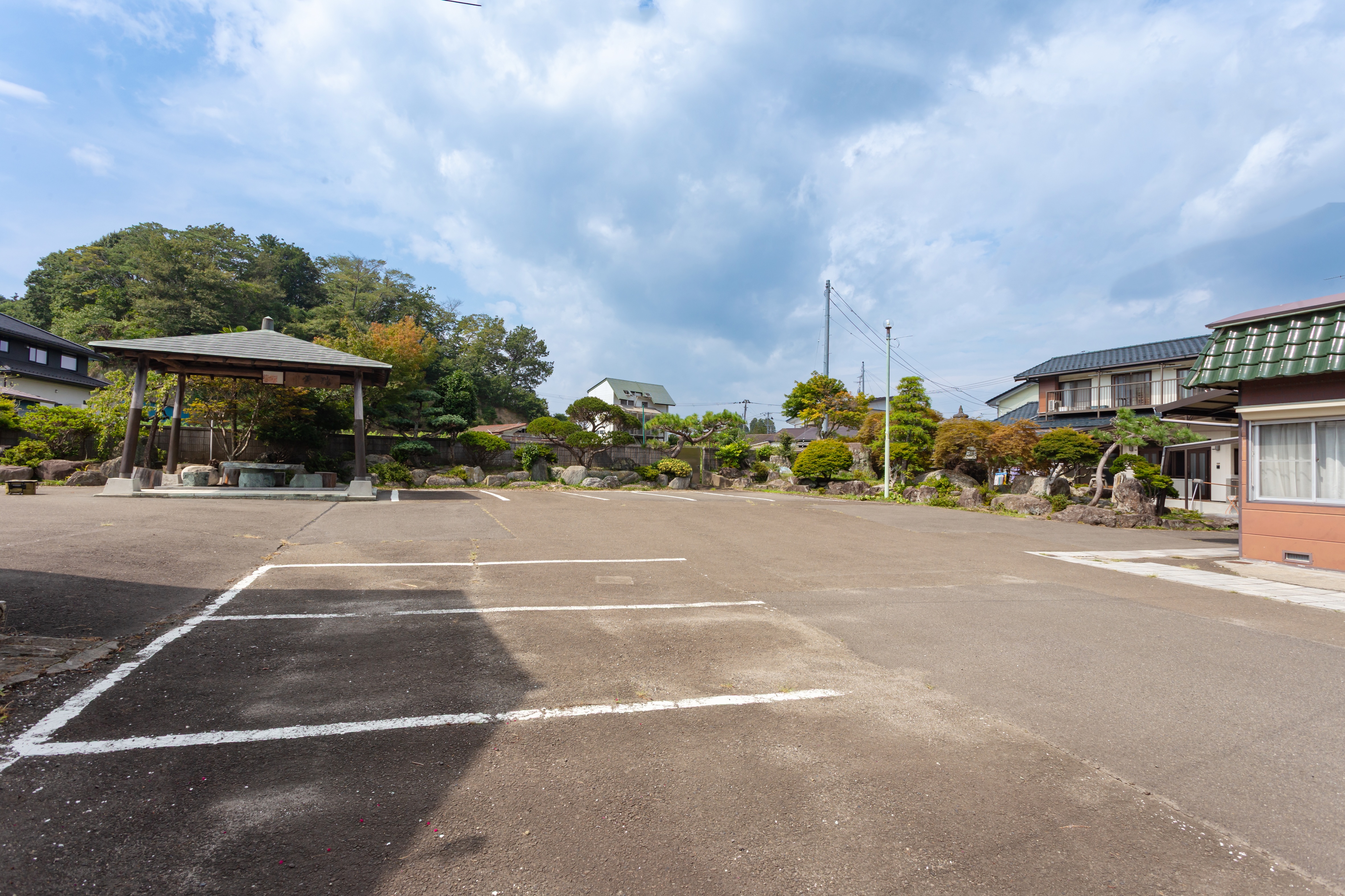 第一駐車場　無料・大型車OK