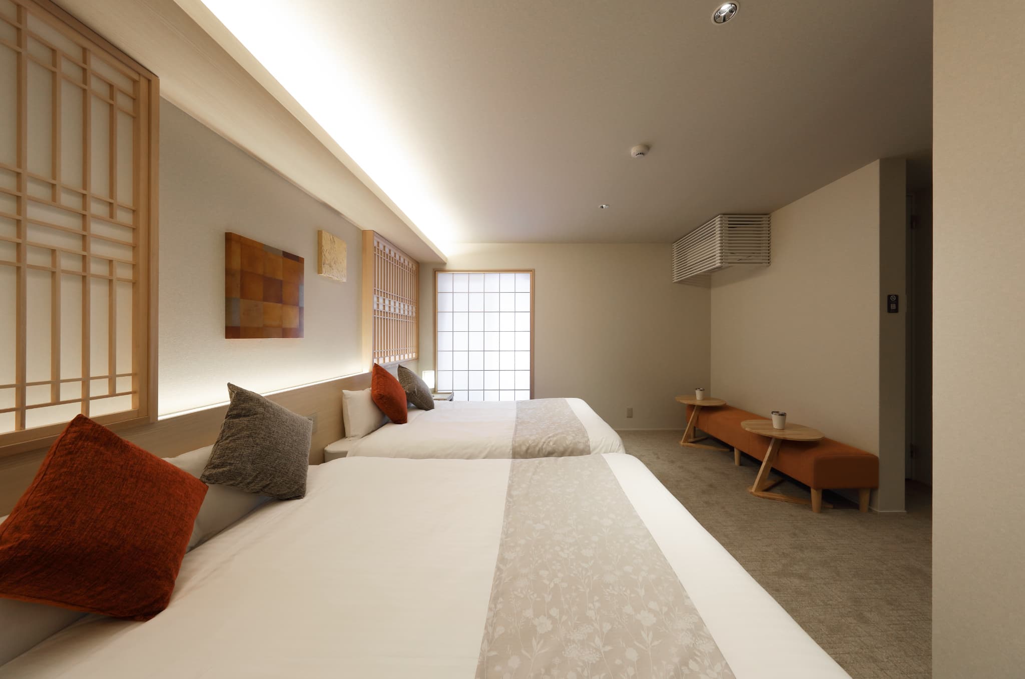 Aタイプ ソファー側