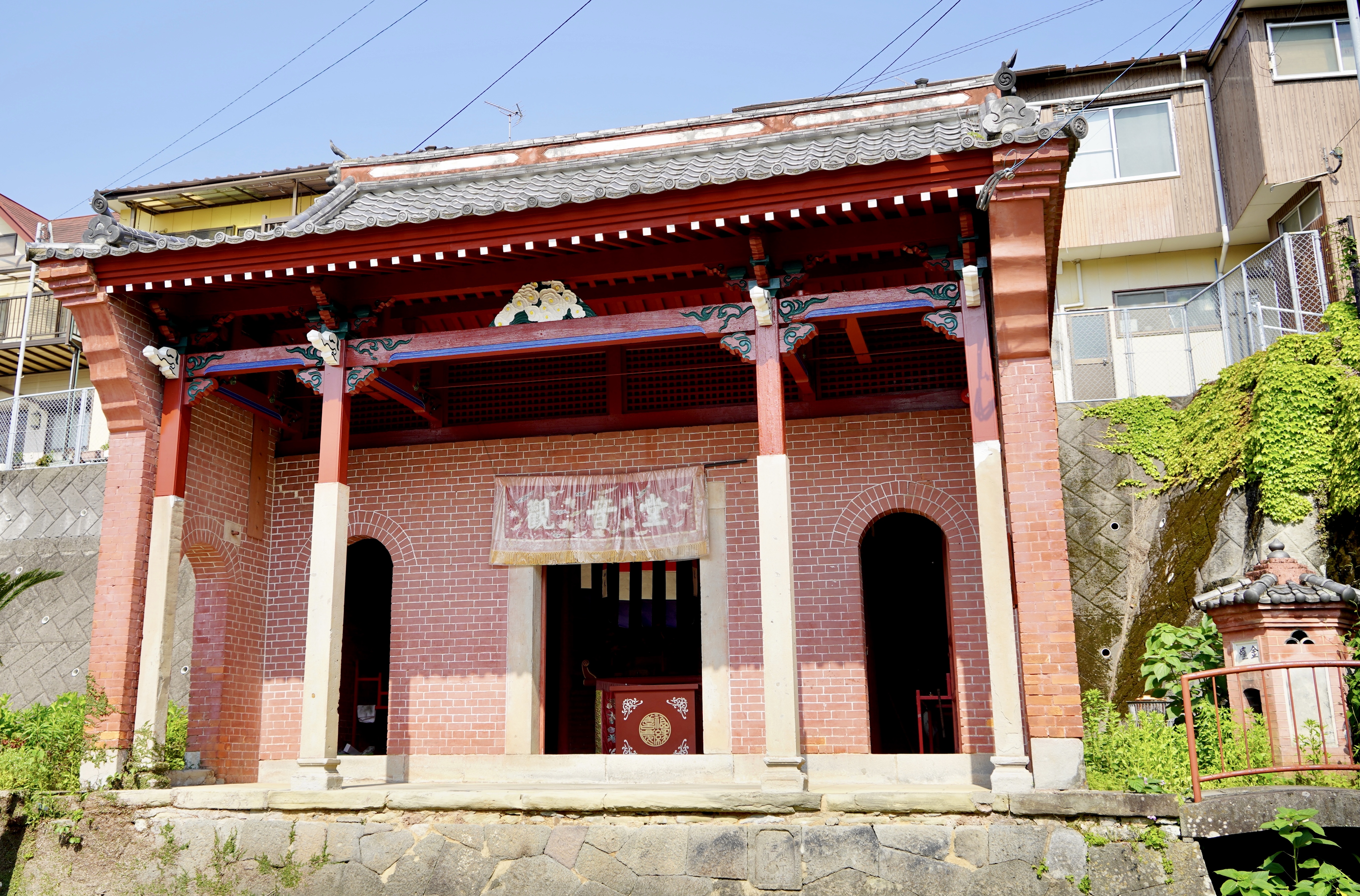 唐人屋敷（徒歩3分）