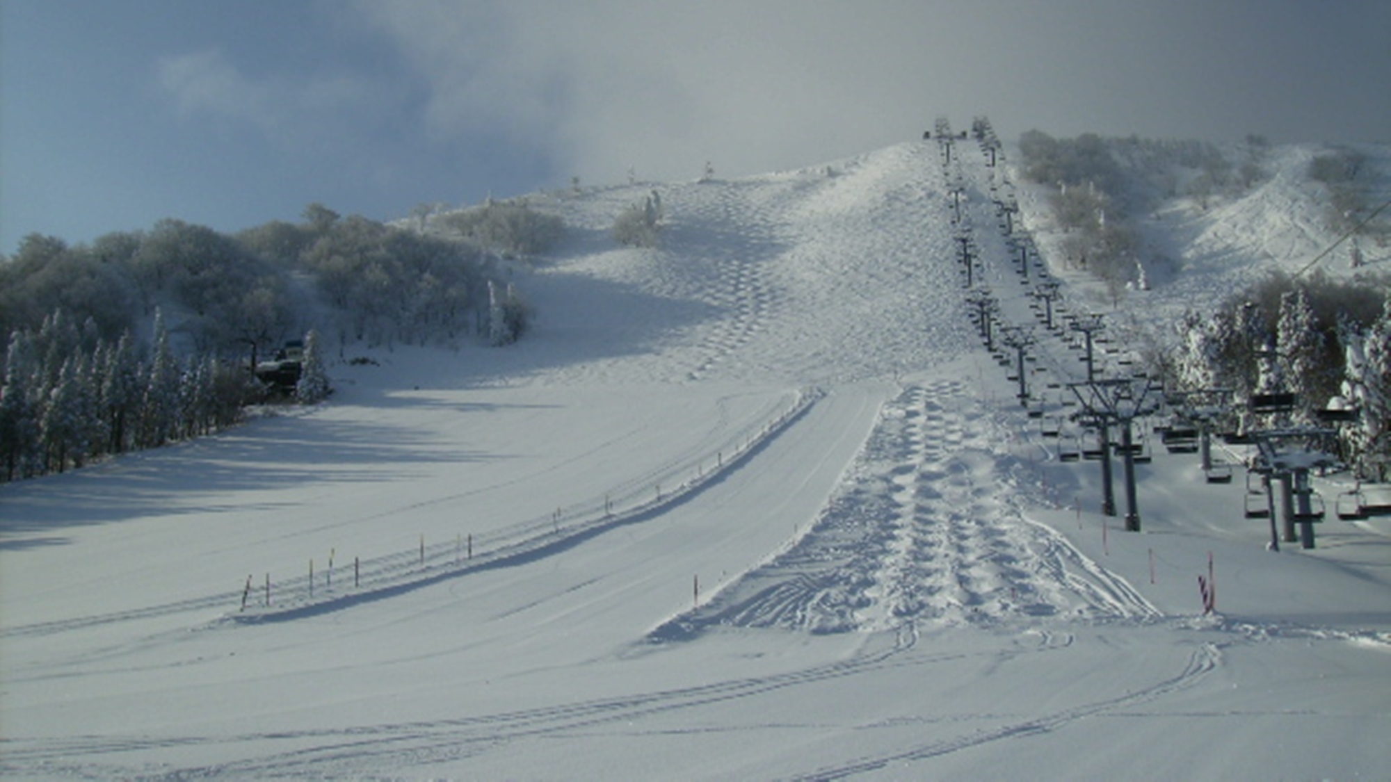 【客室無料グレードアップ★雪道送迎・洗面付き】但馬牛すき焼き又はしゃぶしゃぶコース★