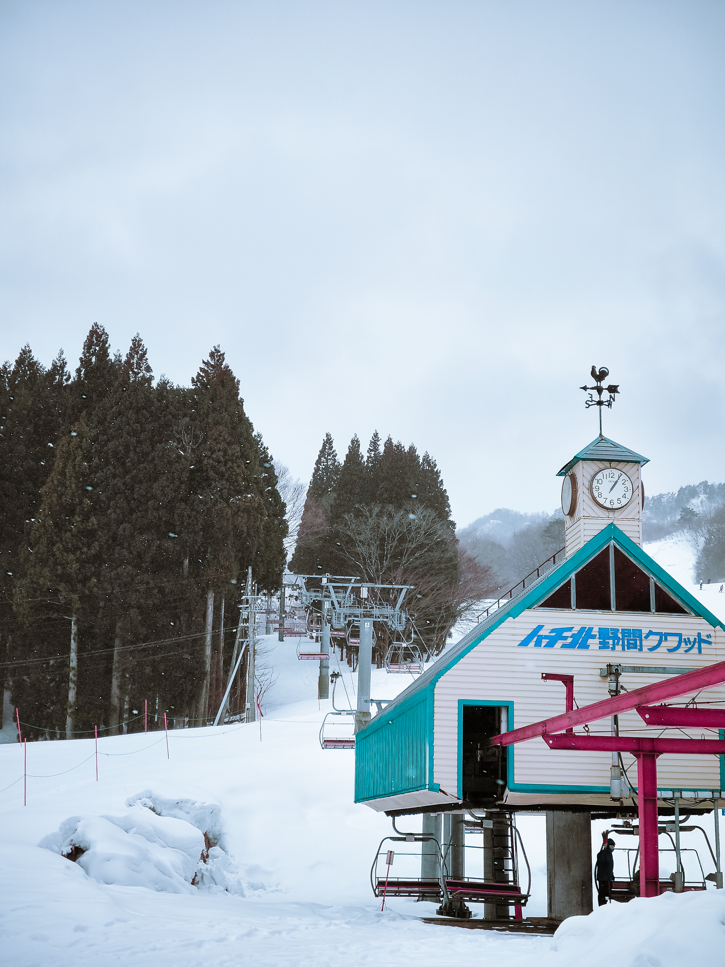 ハチ北野間ゲレンデリフト