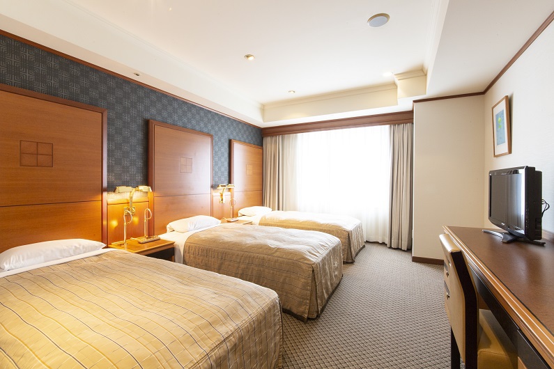 トリプル（シングルベッドが３台）