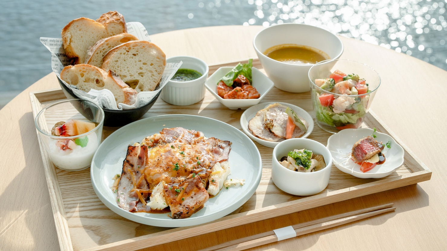 【スタンダード】水辺で味わう東海の朝ごはん／オールインクルーシブ／朝食付