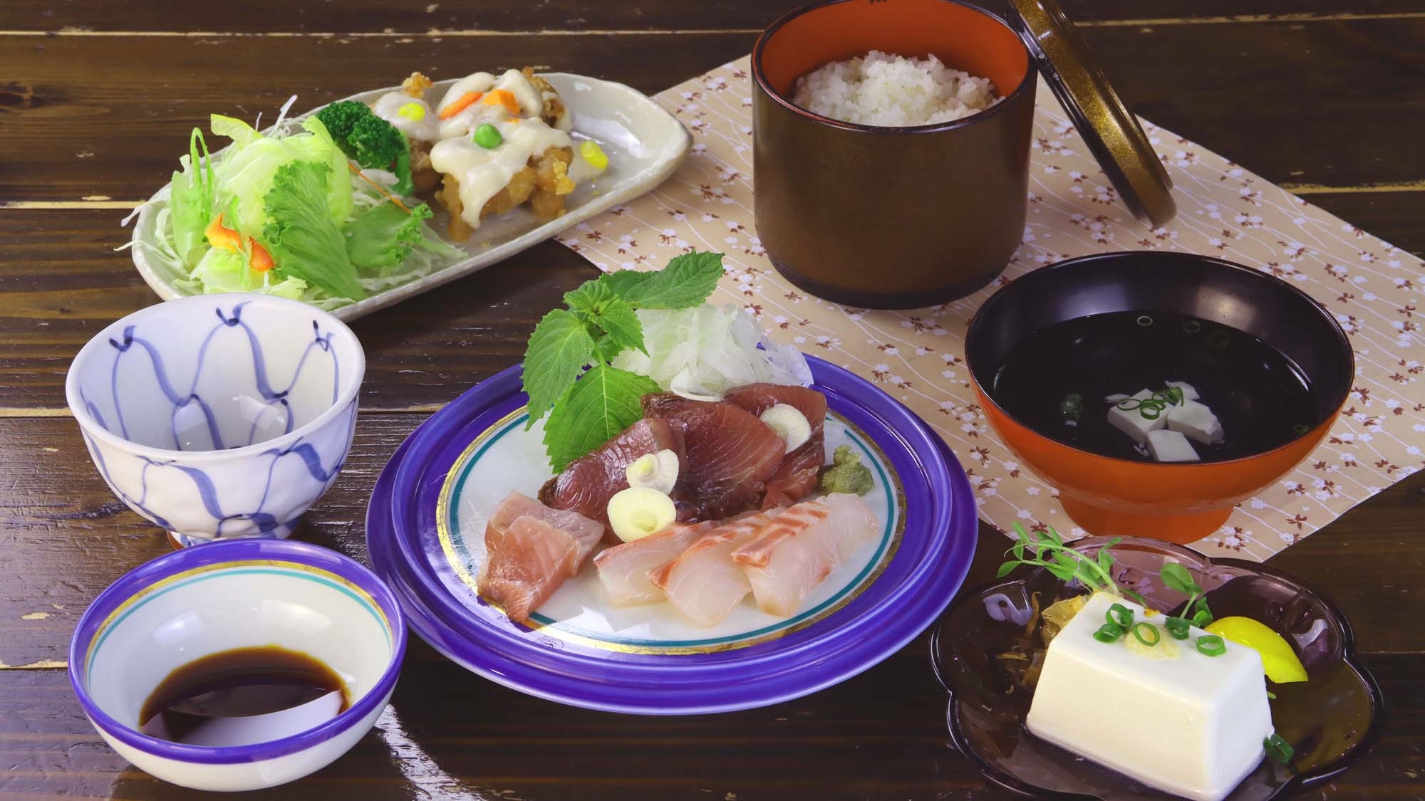 【2食付き】女将の手作り料理が好評！日向の地物を楽しんで☆