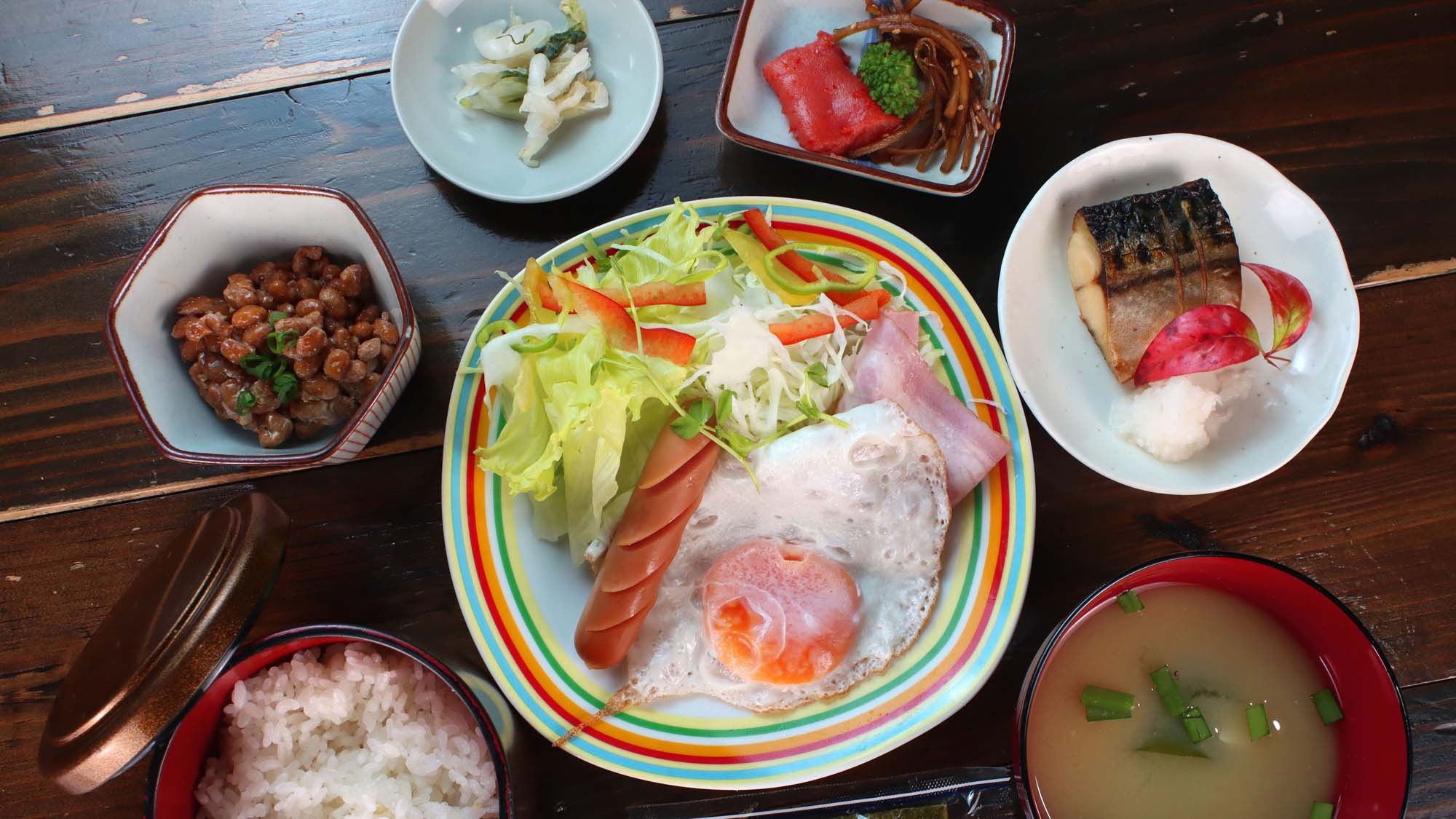【連泊・朝食付き】４連泊以上でもっとお得に！朝食も日替わりだから毎日飽きない♪