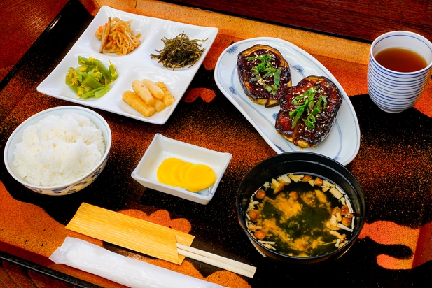 【２食付き】たっぷり堪能の渓谷の大絶景　秋限定！の２食付きプラン