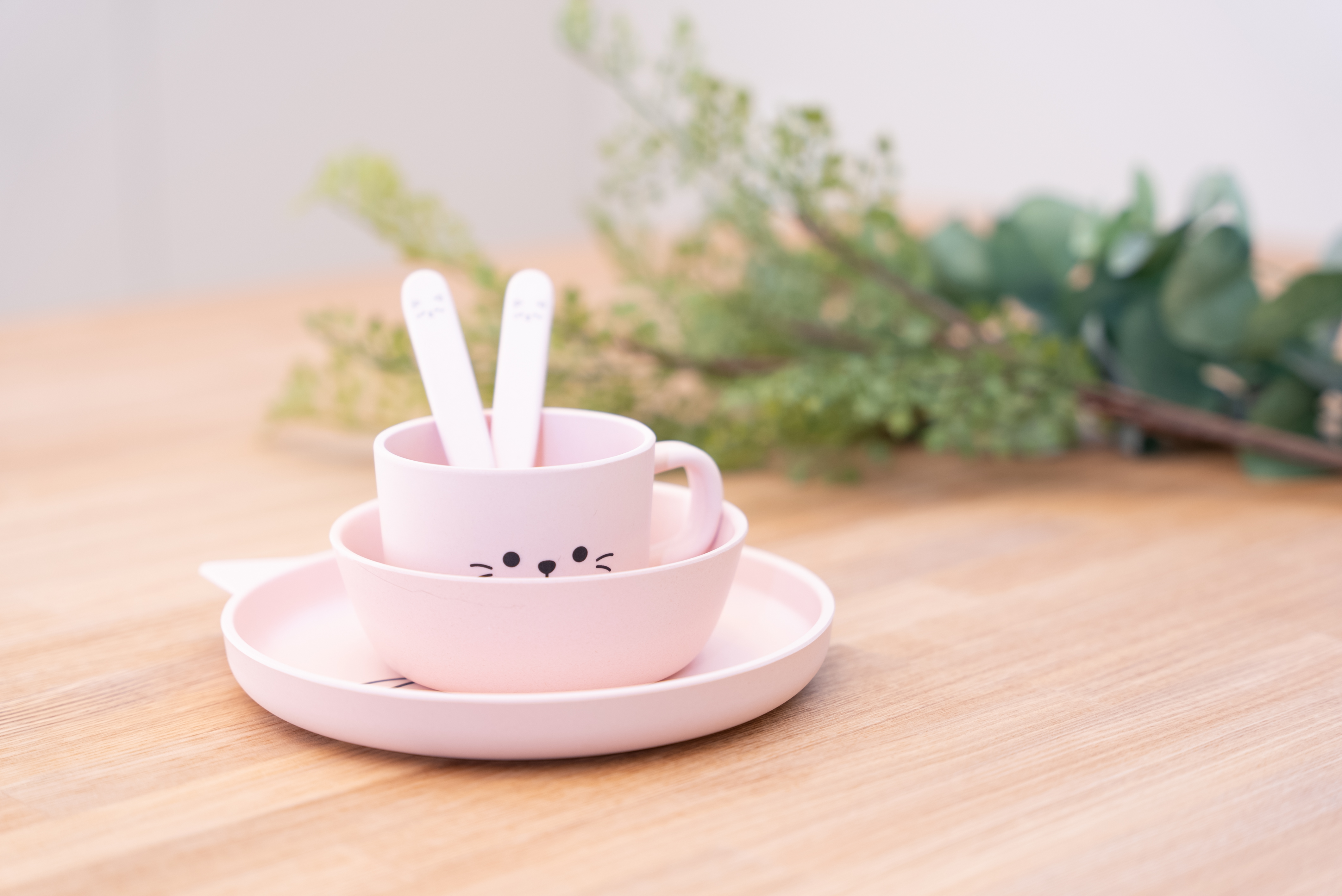お子様用食器