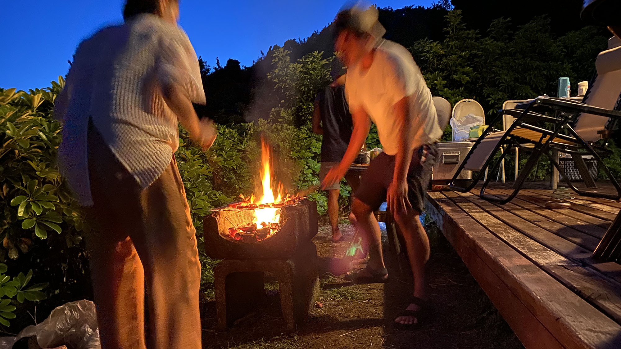 ・【BBQ】大自然の中でダイナミックに味わうBBQ♪炭火で焼くお肉の香ばしさがたまりません