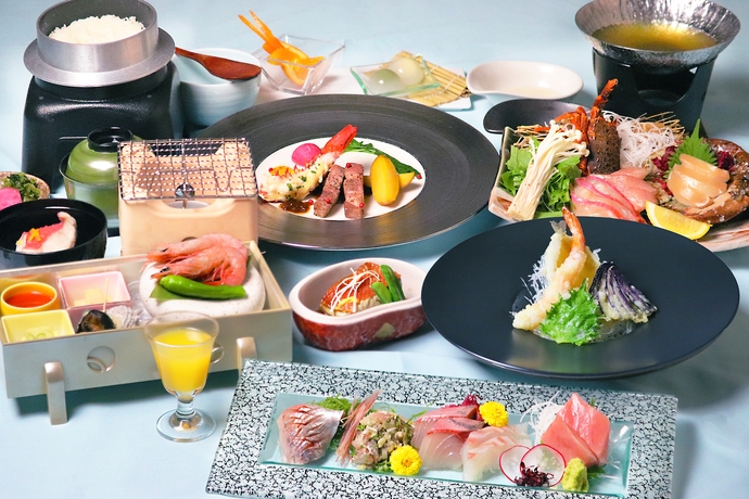 【5％OFF】【楽天スーパーSALE】海風を感じる露天風呂付客室 伊豆の贅沢会席御膳プラン（2食付）