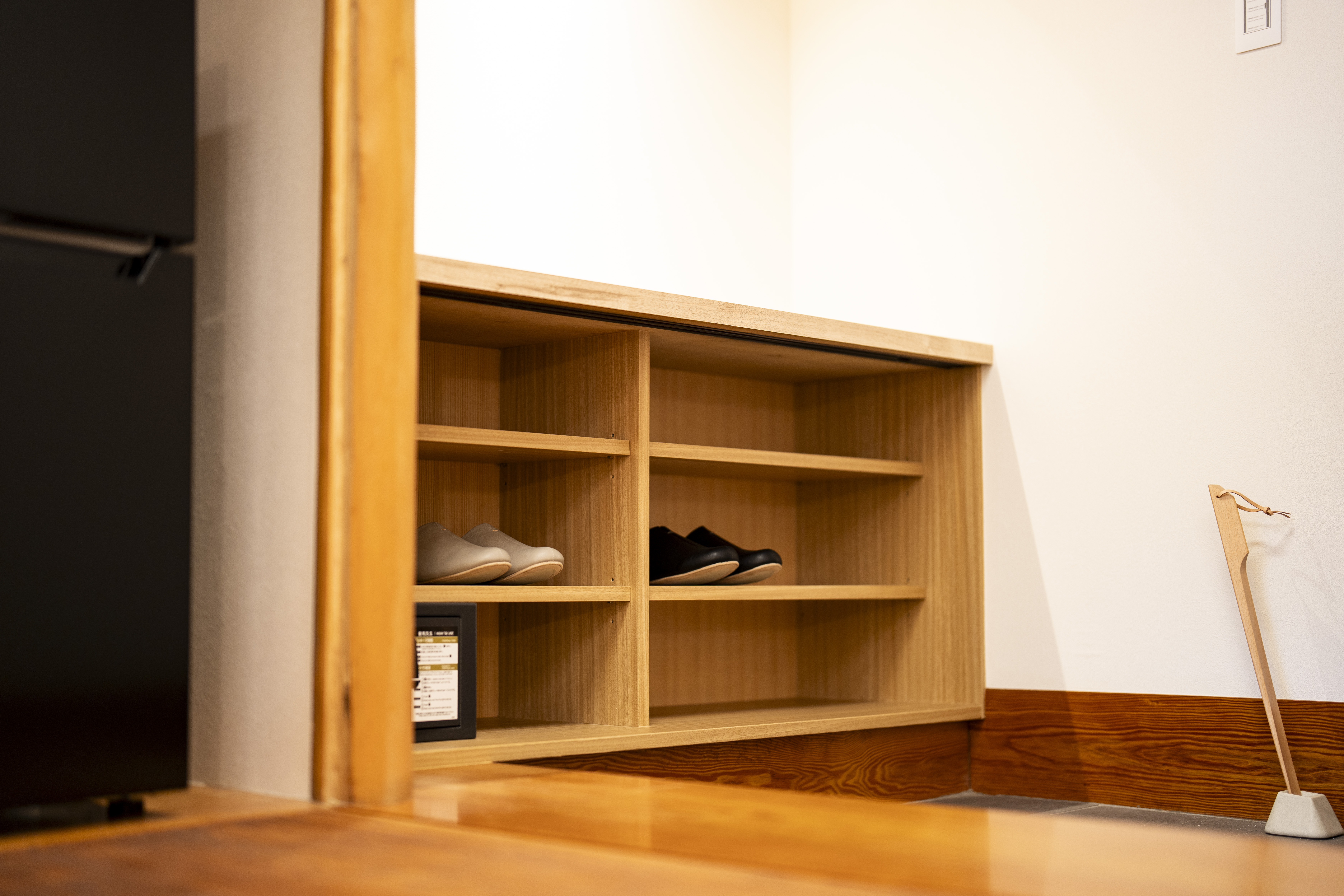 客室/シューズBOX