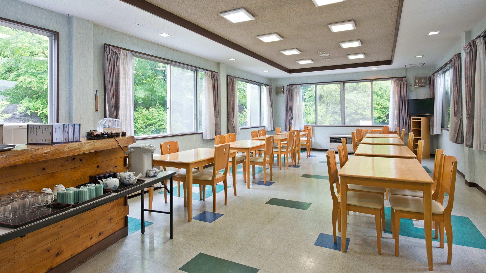 *パノラマの湯・食事処/広々としたお食事処になります。