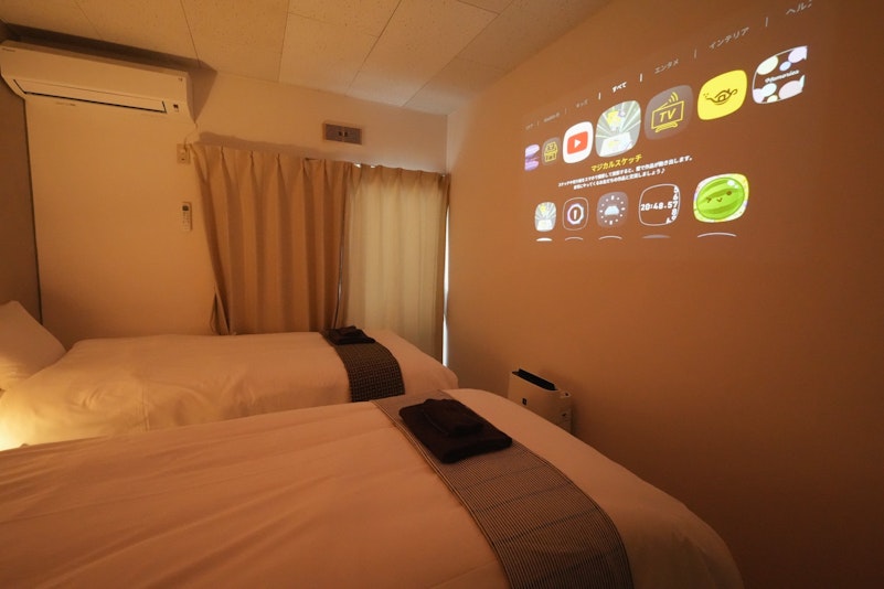 寝室（プロジェクター投影）