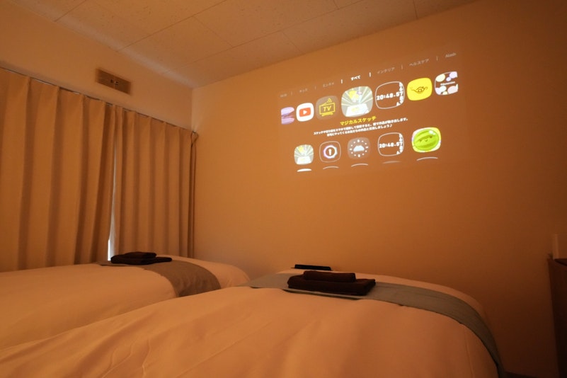 寝室（プロジェクター投影）