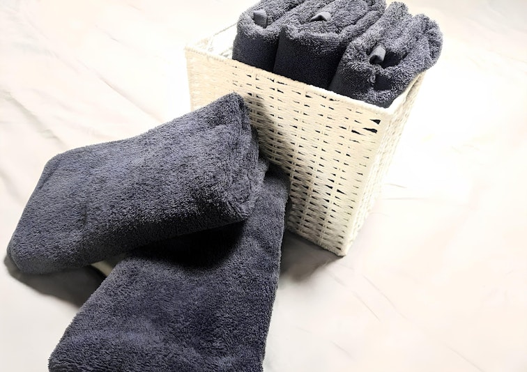 清潔なバスタオルを貸し出しております。