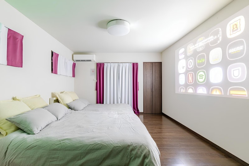 ベッドは２基ともダブルベッドです。