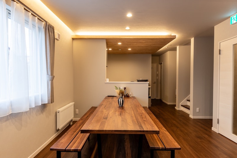 Living and dining area