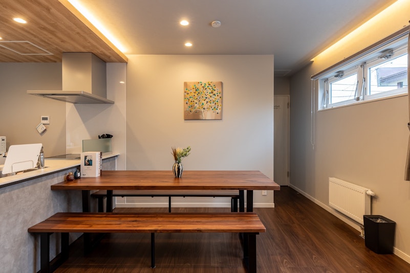 Living and dining area