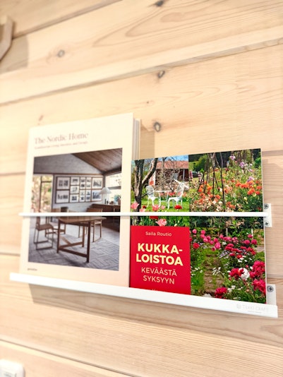 フィンランドで仕入れた北欧の本