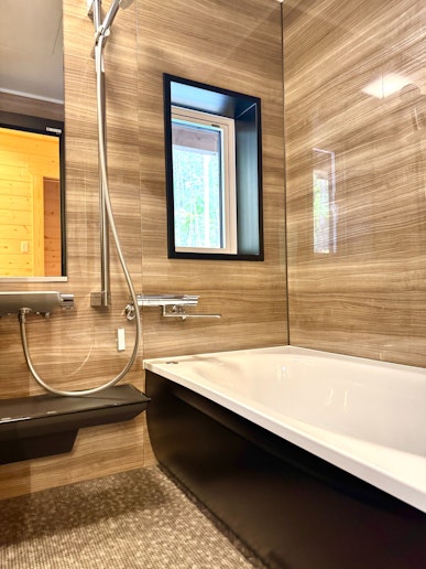 スタイリッシュな浴室