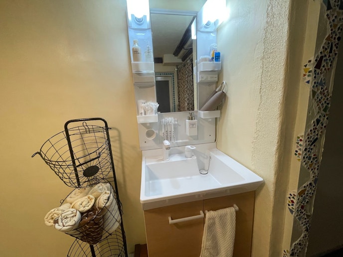 ドライヤー/綿棒/化粧水/クレンジングオイル/バスタオル等