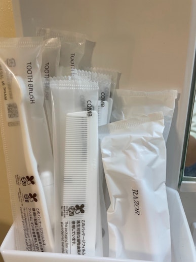 歯ブラシ/ヘアブラシ/カミソリ/ボディスポンジ