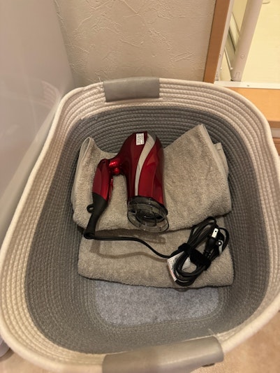 ドライヤー・タオル