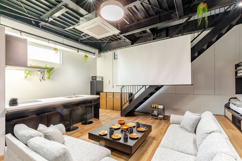 皆でワイワイ過ごせる空間です。