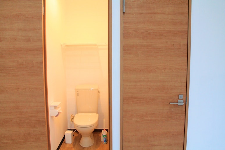 共用トイレ