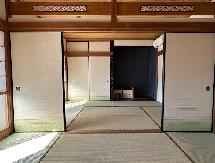 ２階南和室６畳から北和室６畳