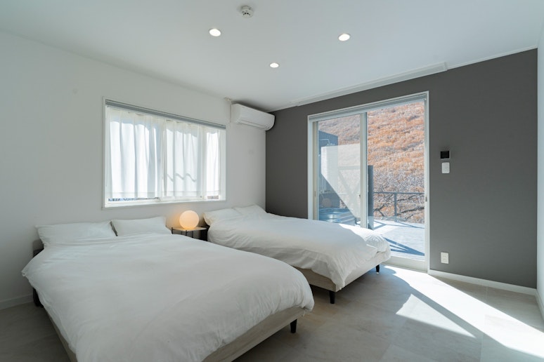 １F寝室（洋室）