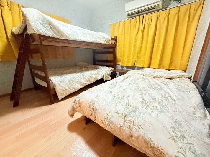 シングルベッド３つの寝室