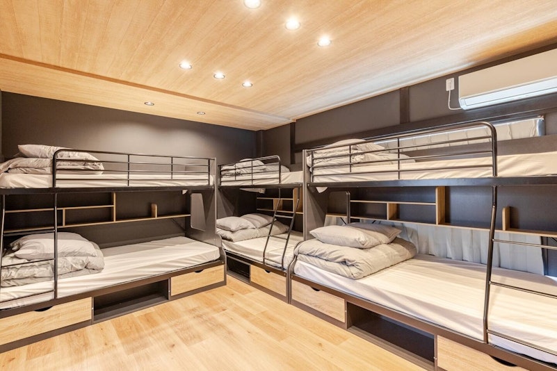 清潔な寝具でいつでもお待ちしております。