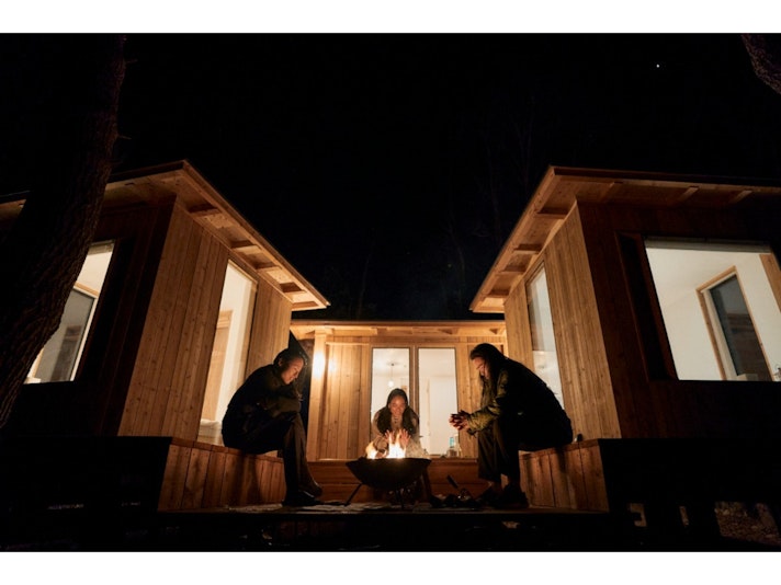 焚き火でつながる夜。