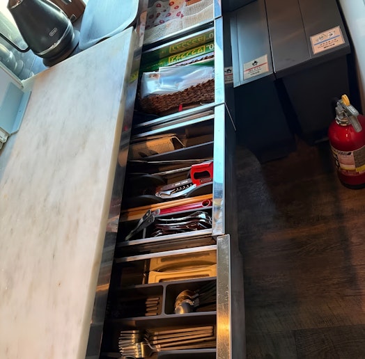 ※カトラリー類  箸、スプーン、フォーク他  栓抜き、ワインオープナー、トング、...