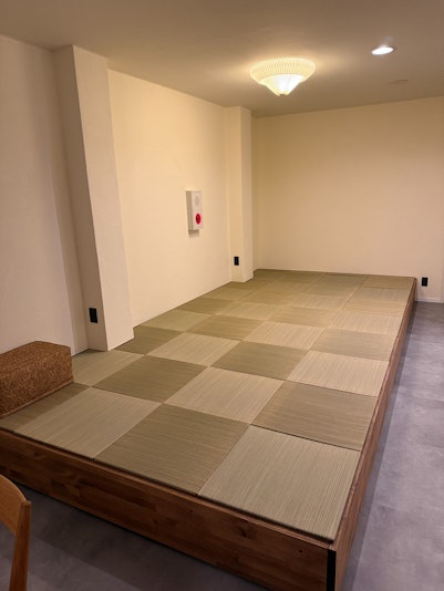 ここにマットレスを敷いて4枚