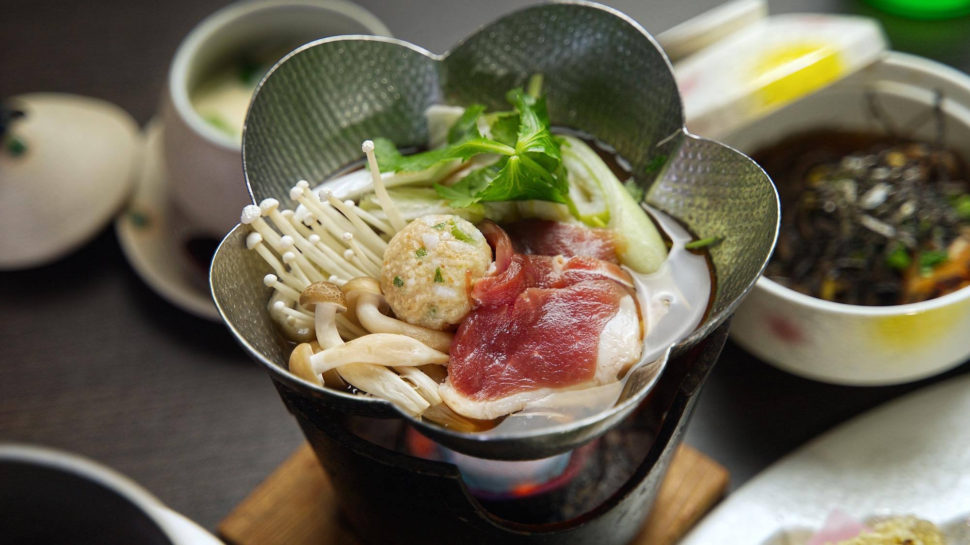 スタンダード　2食付☆自家製釜めしと鴨鍋【貸切風呂：内湯と露天】