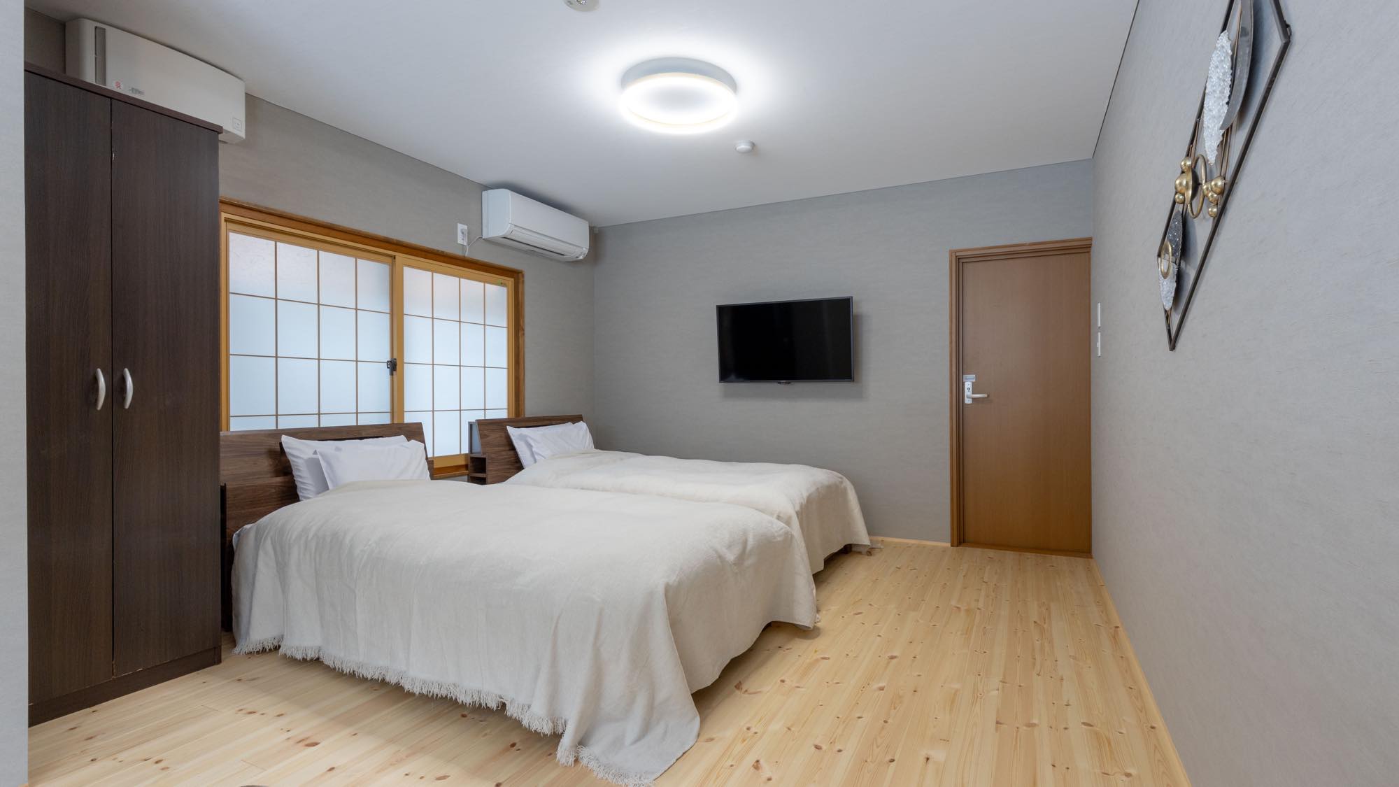 【しゃくなげ】1階の食事処に近いツインルーム