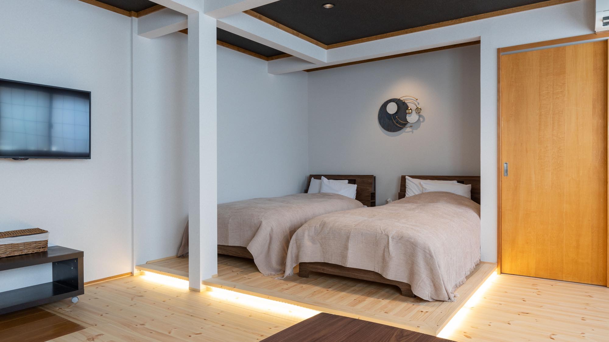 【すずらん】スタンダード｜ツインベッド＋ソファ（20㎡）