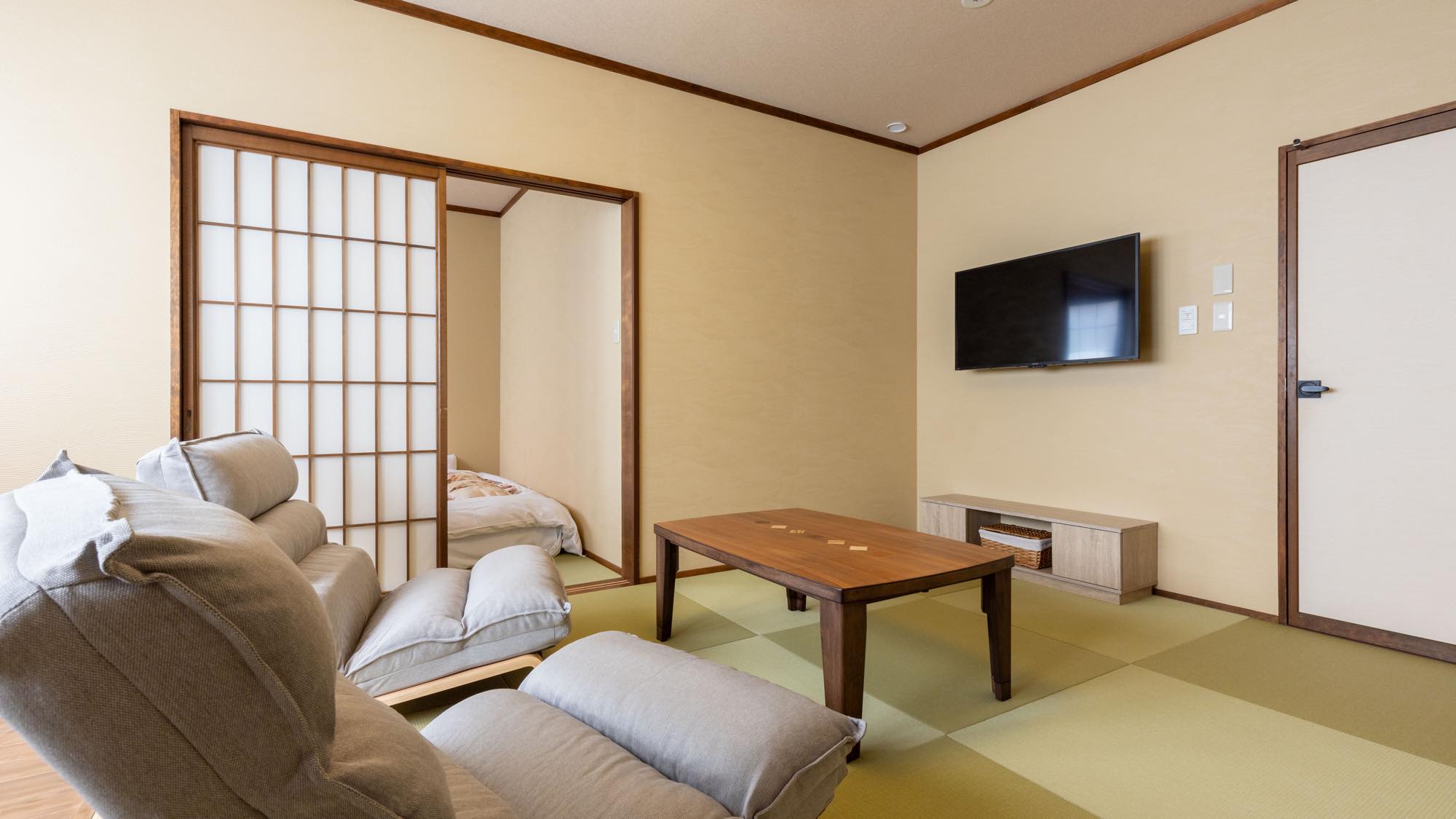 【らいちょう】スタンダード｜和風ツイン（18㎡）居室と寝室の続き間タイプのお部屋