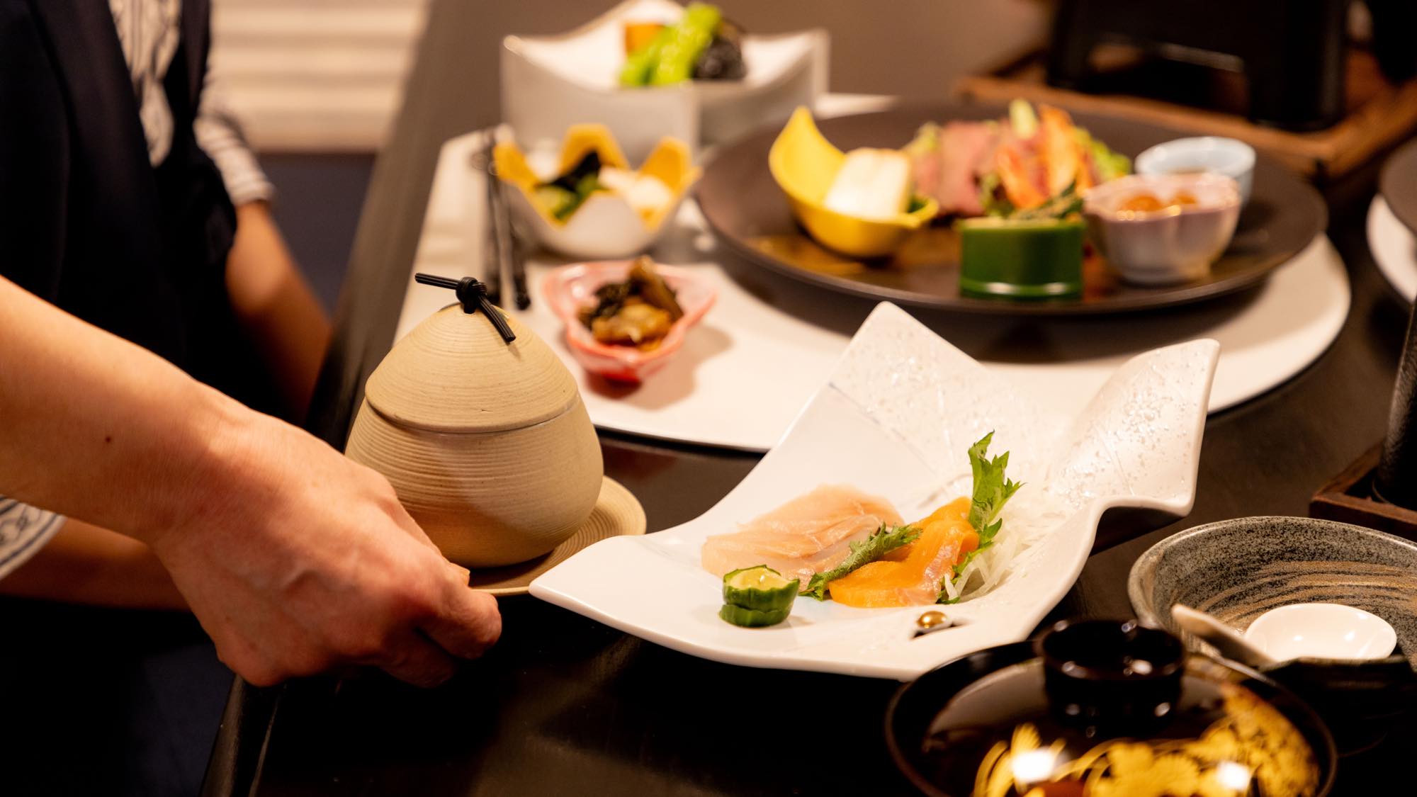 【夕食】信州の滋味をぞんぶんに楽しめるコース料理をお愉しみください