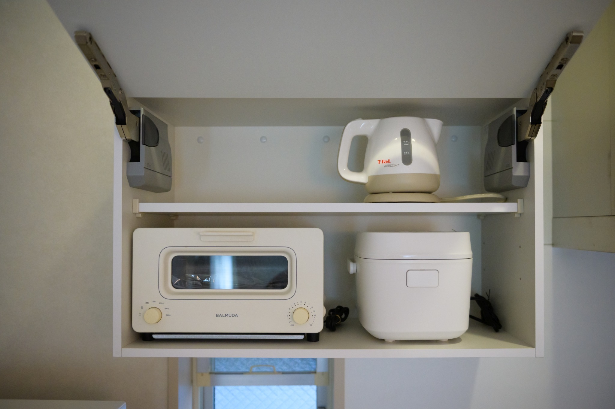 電気ケトル・トースター・炊飯器