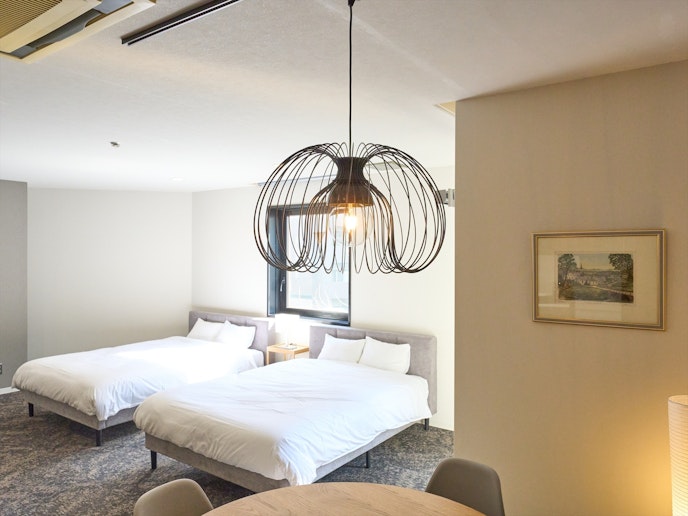 ベッドエリア（ダブルベッド4台）