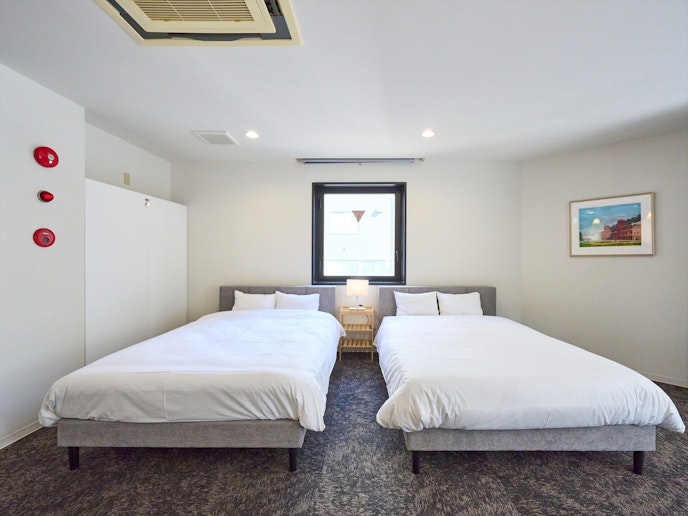 ベッドエリア（ダブルベッド4台）