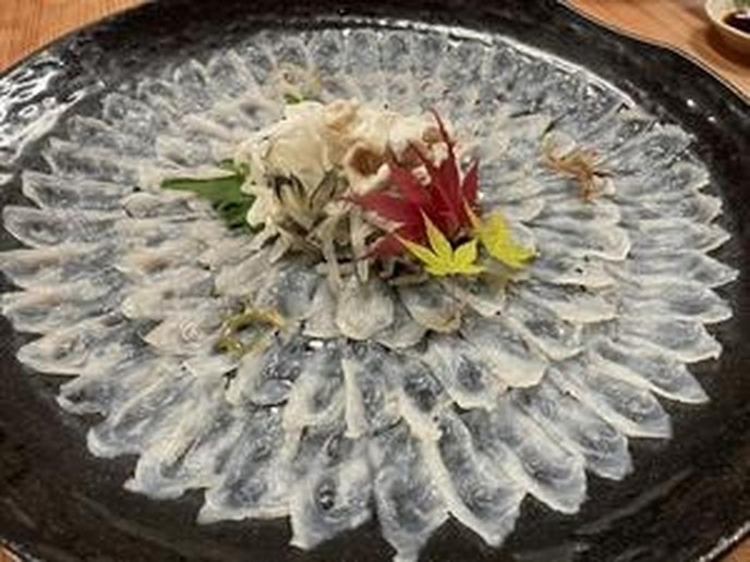 （要予約）オプションでふぐもあります。