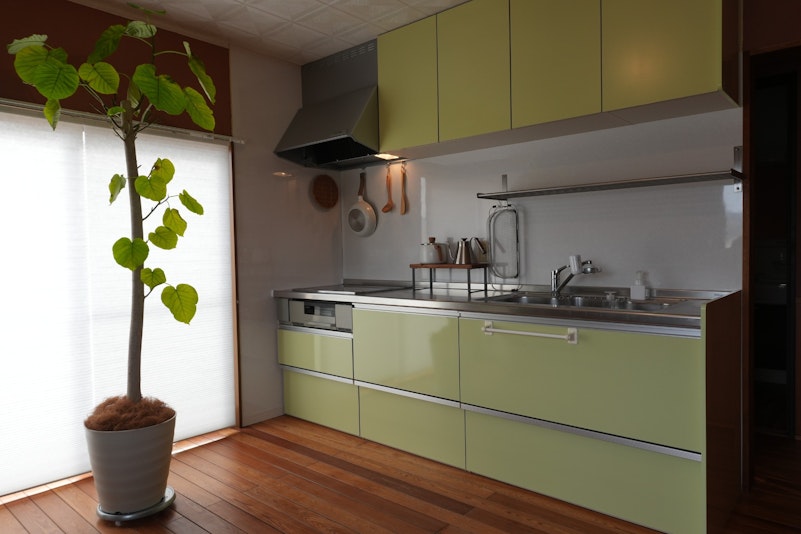 調理器具のあるIHキッチンがついています