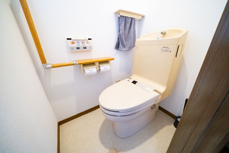 トイレ(Bath room)