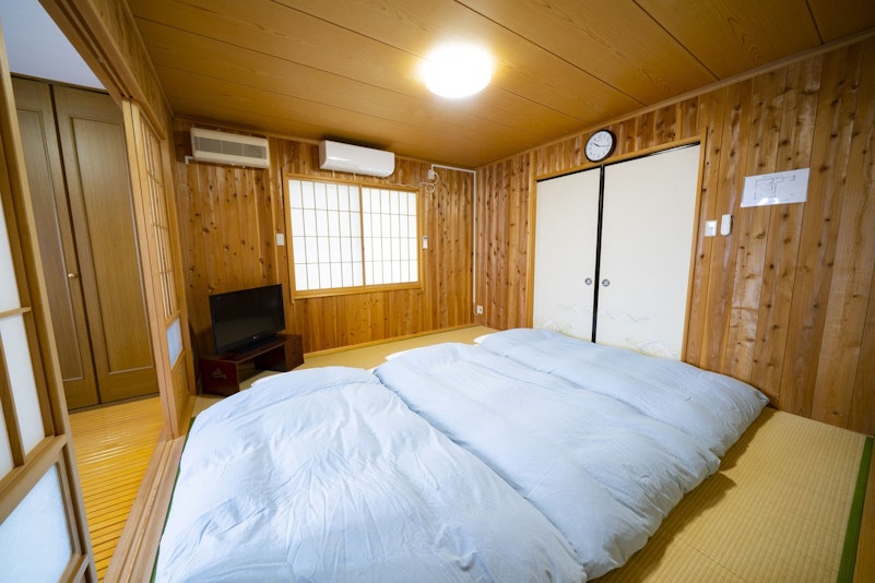 寝室(Bed room)