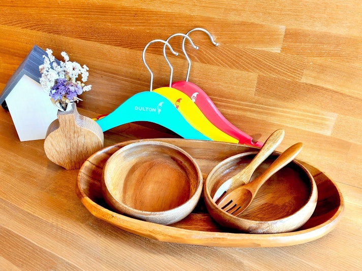 お子さま用ハンガー／木製食器