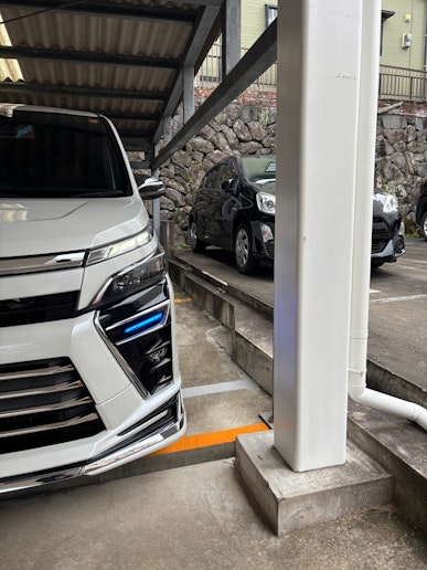 鉄骨柱にお気をつけ下さい。