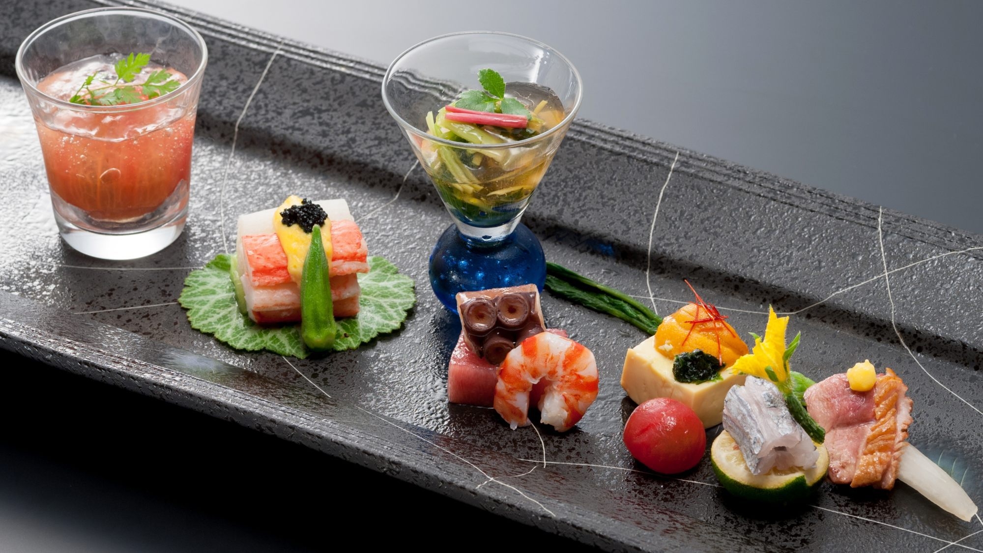 【美味少食】量控えめで上質を味わう｜メインを選ぶ愉しみ｜花紋特別室（14時チェックインゆったり滞在）